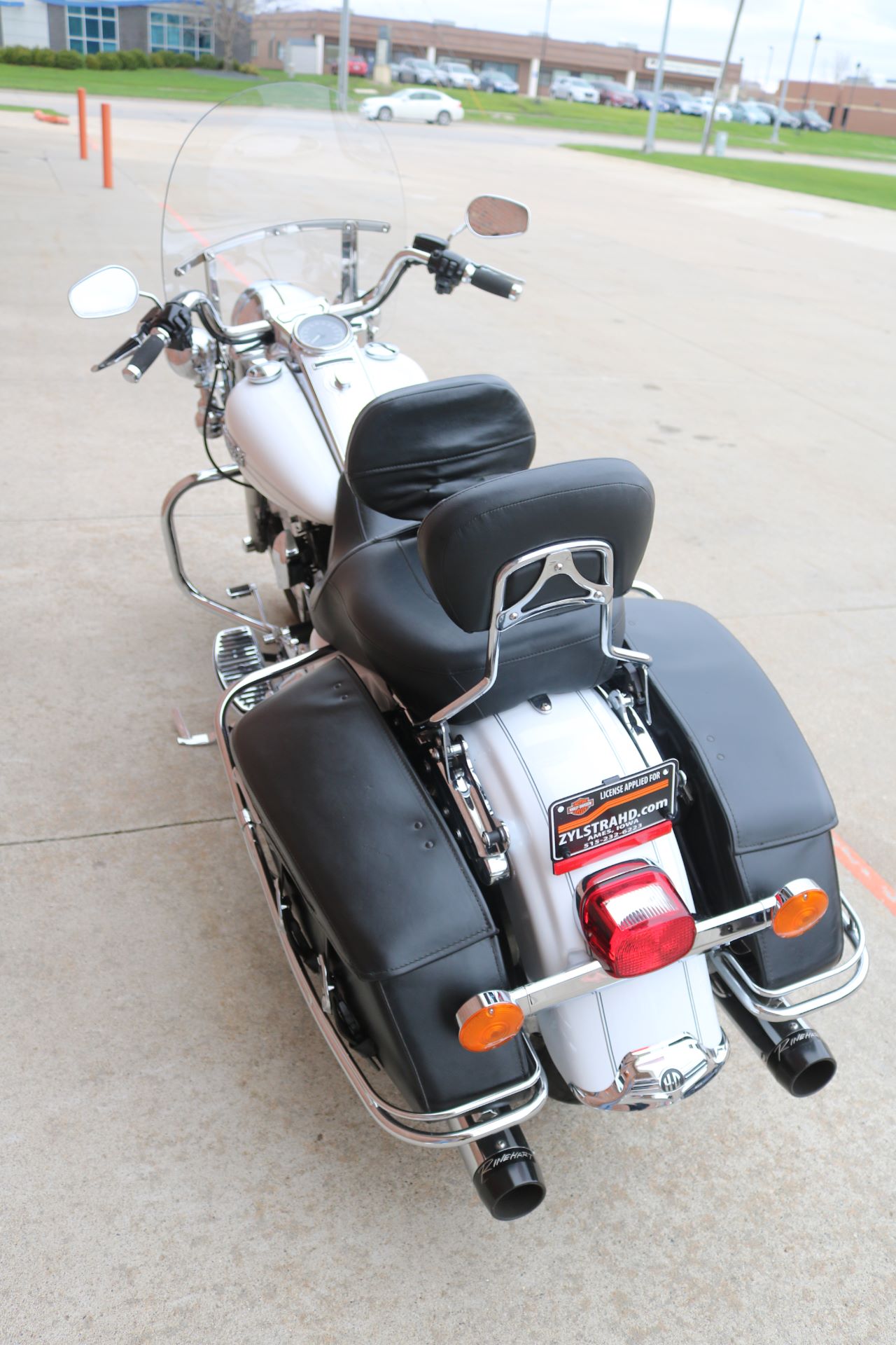 2012 Harley-Davidson Road King® Classic in Ames, Iowa - Photo 13