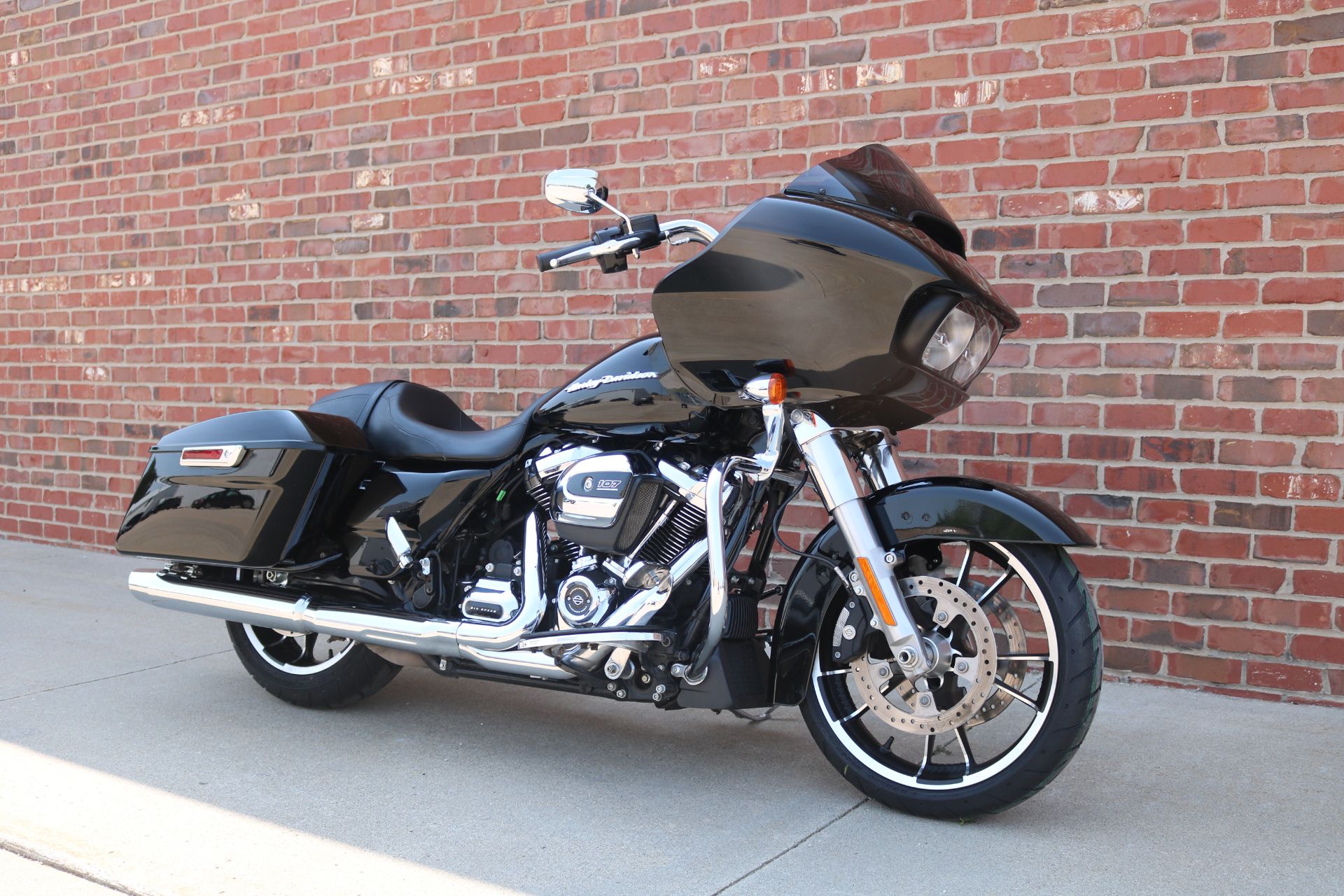 2020 Harley-Davidson Road Glide® in Ames, Iowa - Photo 3