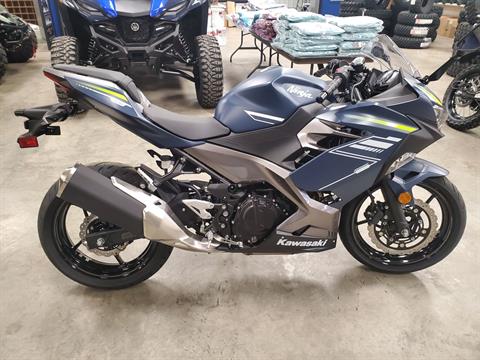 2022 Kawasaki Ninja 400 in Marion, Illinois - Photo 5