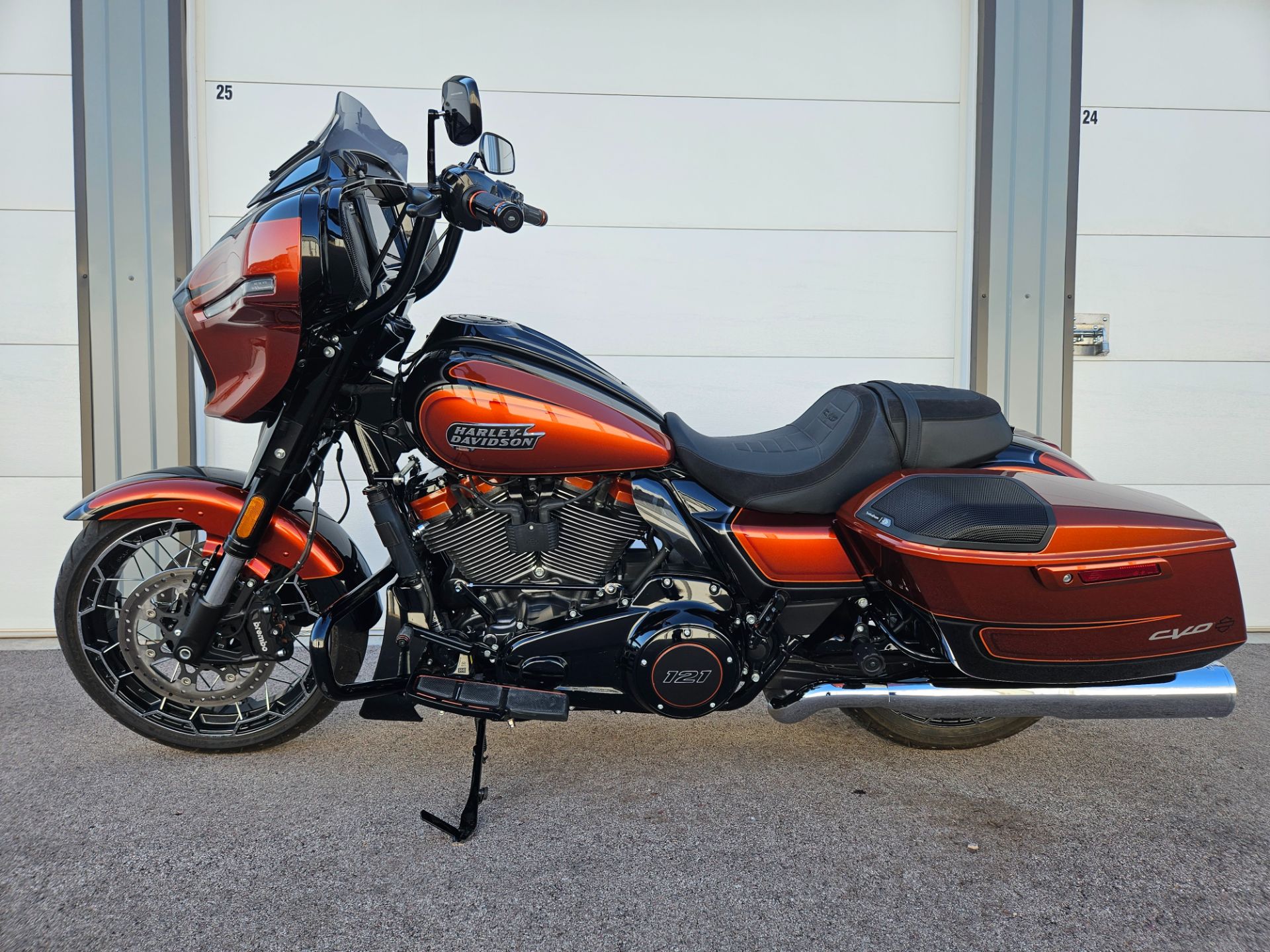 Harley-Davidson CVO Street Glide Image