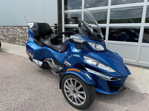 2018 Can-Am Spyder RT Limited in Rapid City, South Dakota - Photo 8