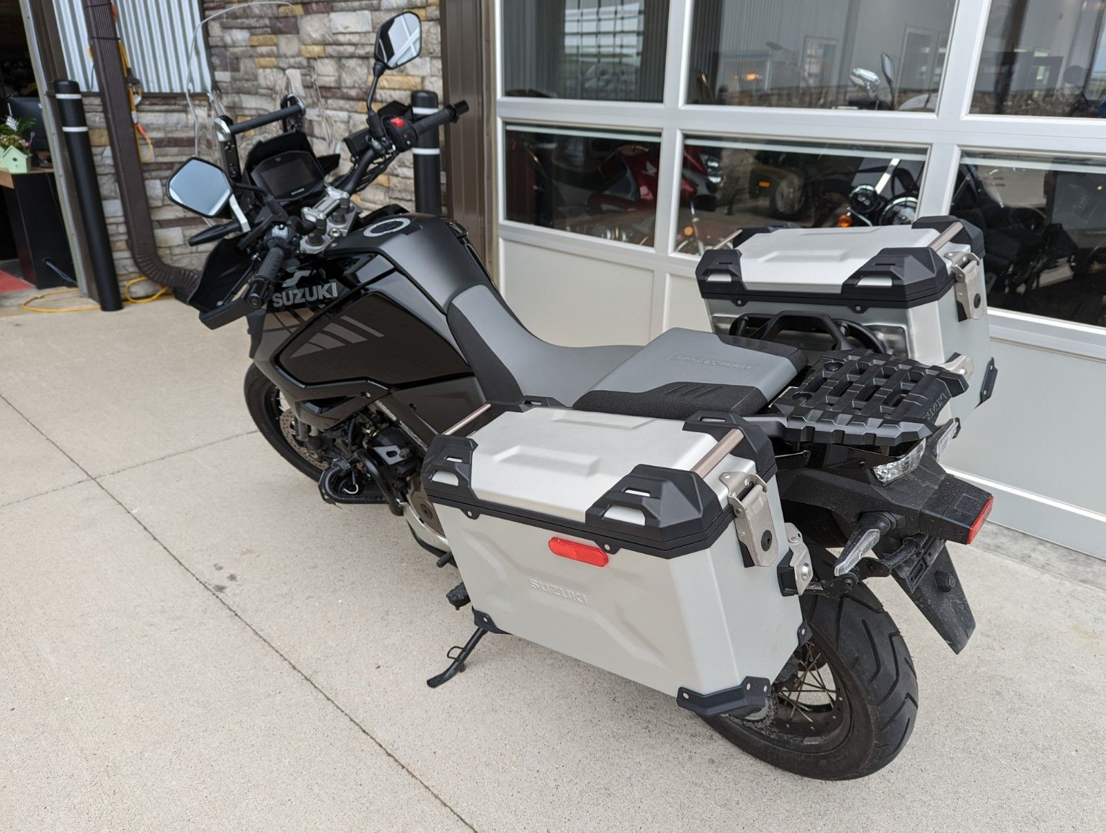 2020 Suzuki V-Strom 1050XT Adventure in Rapid City, South Dakota - Photo 9