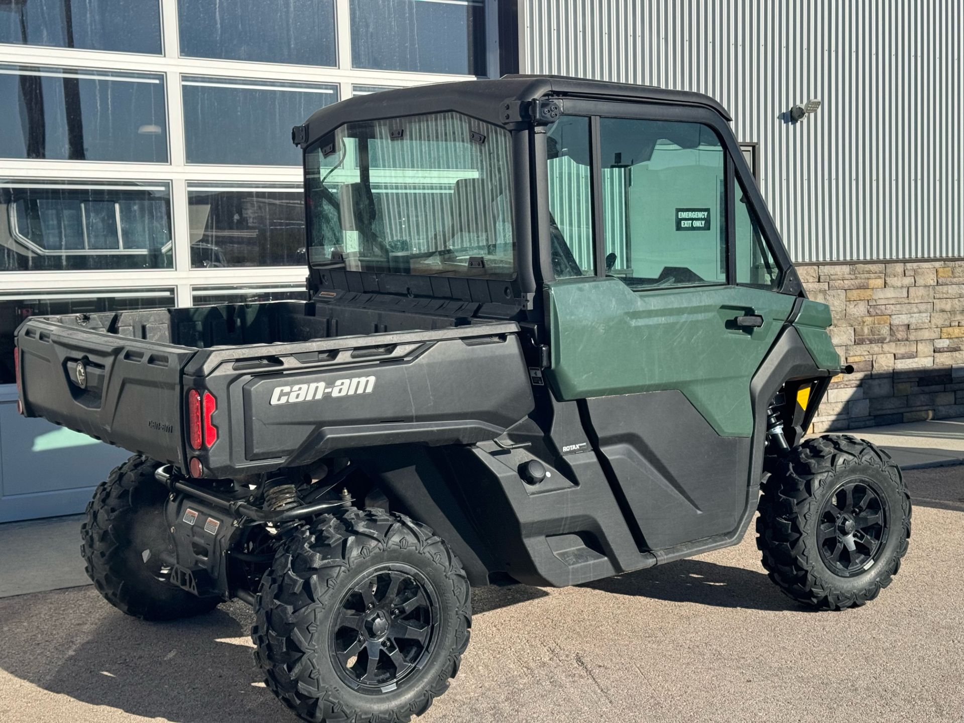 2022 Can-Am Defender DPS CAB HD9 in Rapid City, South Dakota - Photo 7