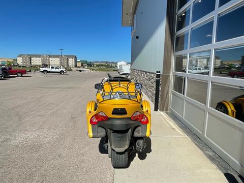 2014 Can-Am Spyder® RT-S SM6 in Rapid City, South Dakota - Photo 4