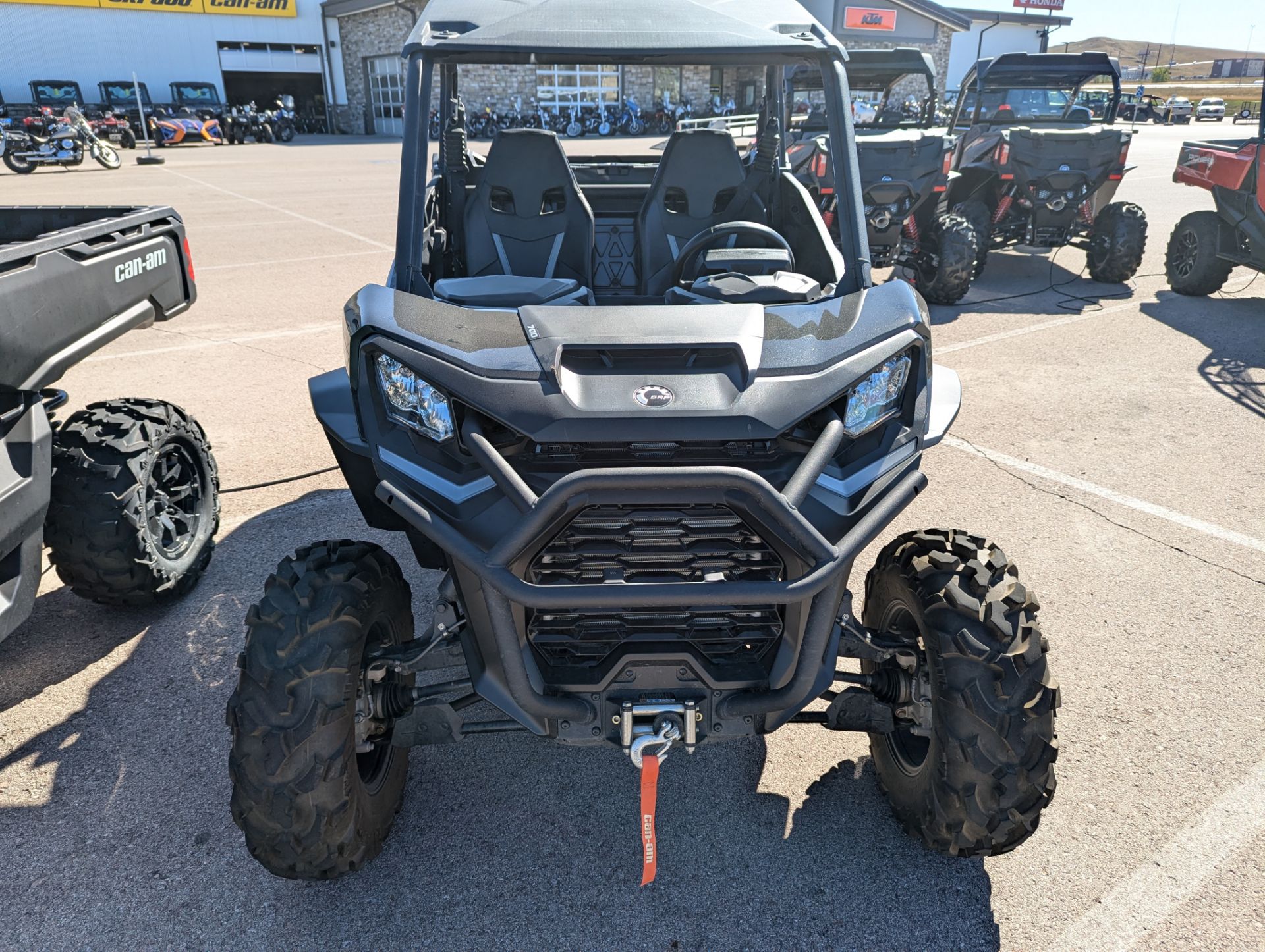 Can-Am Commander XT 700 Image