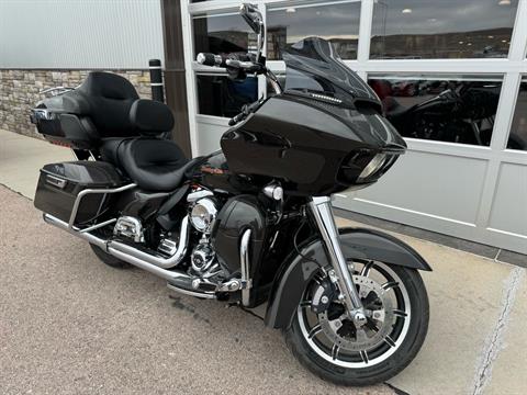 2019 Harley-Davidson Road Glide® Ultra in Rapid City, South Dakota - Photo 5