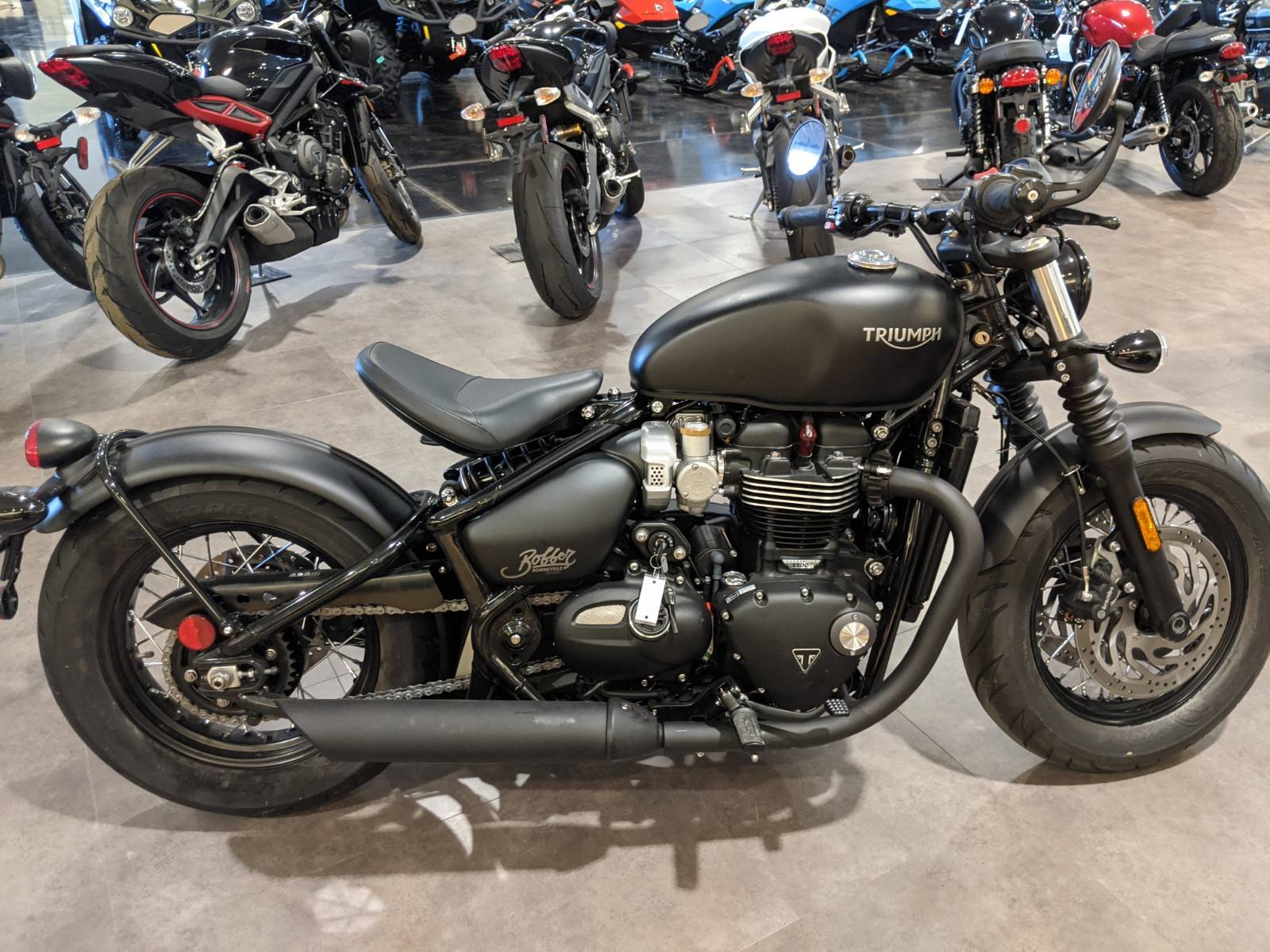 New 2019 Triumph Bonneville Bobber Black Matte Black Motorcycles In Rapid City Sd 3075