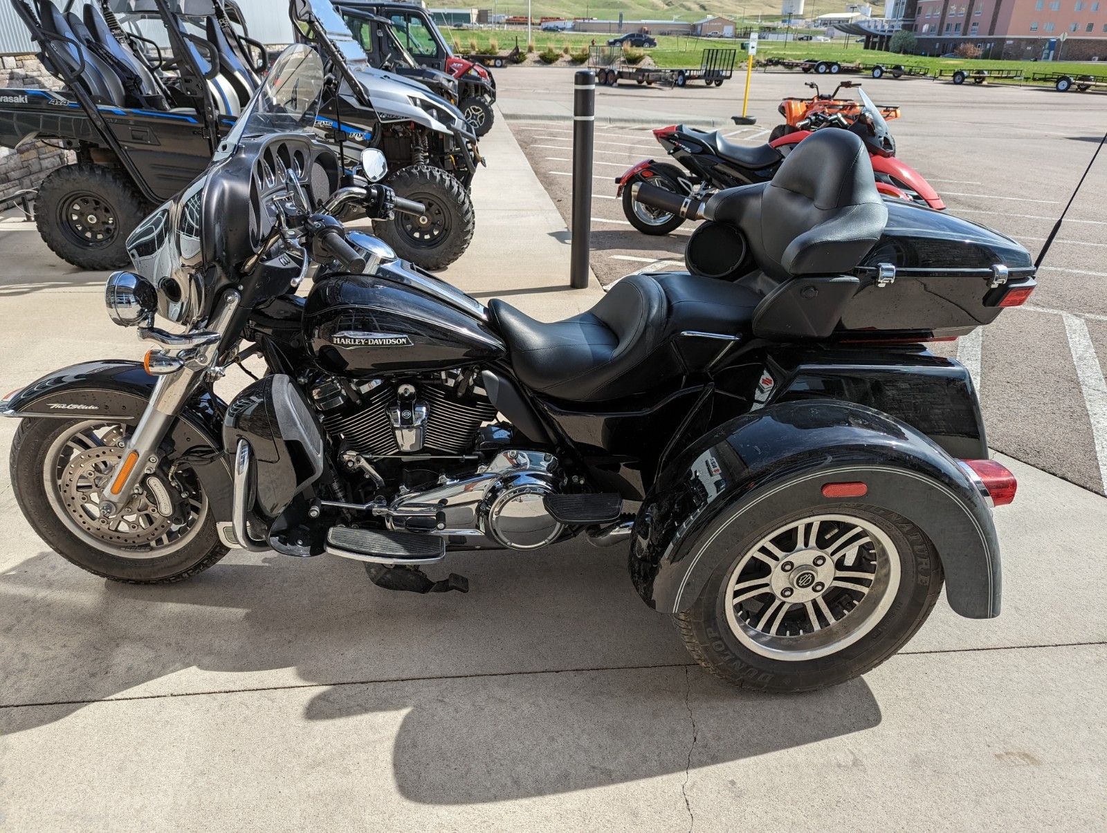 2017 Harley-Davidson Tri Glide® Ultra in Rapid City, South Dakota - Photo 5