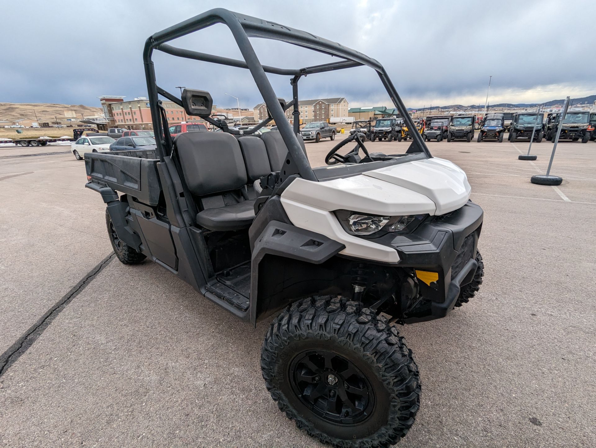 2022 Can-Am Defender Pro DPS HD10 in Rapid City, South Dakota - Photo 2