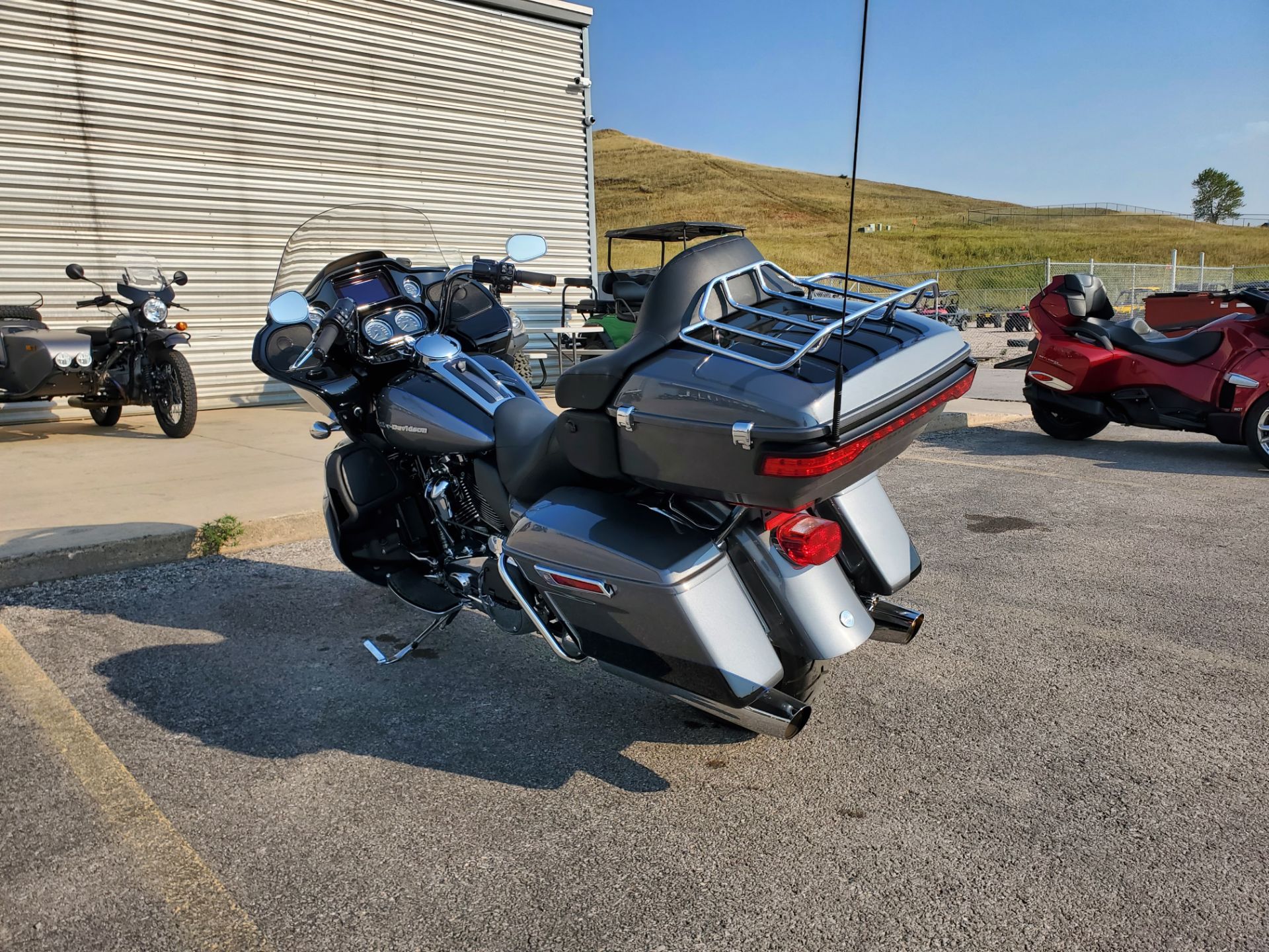 2022 Harley-Davidson Road Glide® Limited in Rapid City, South Dakota - Photo 8