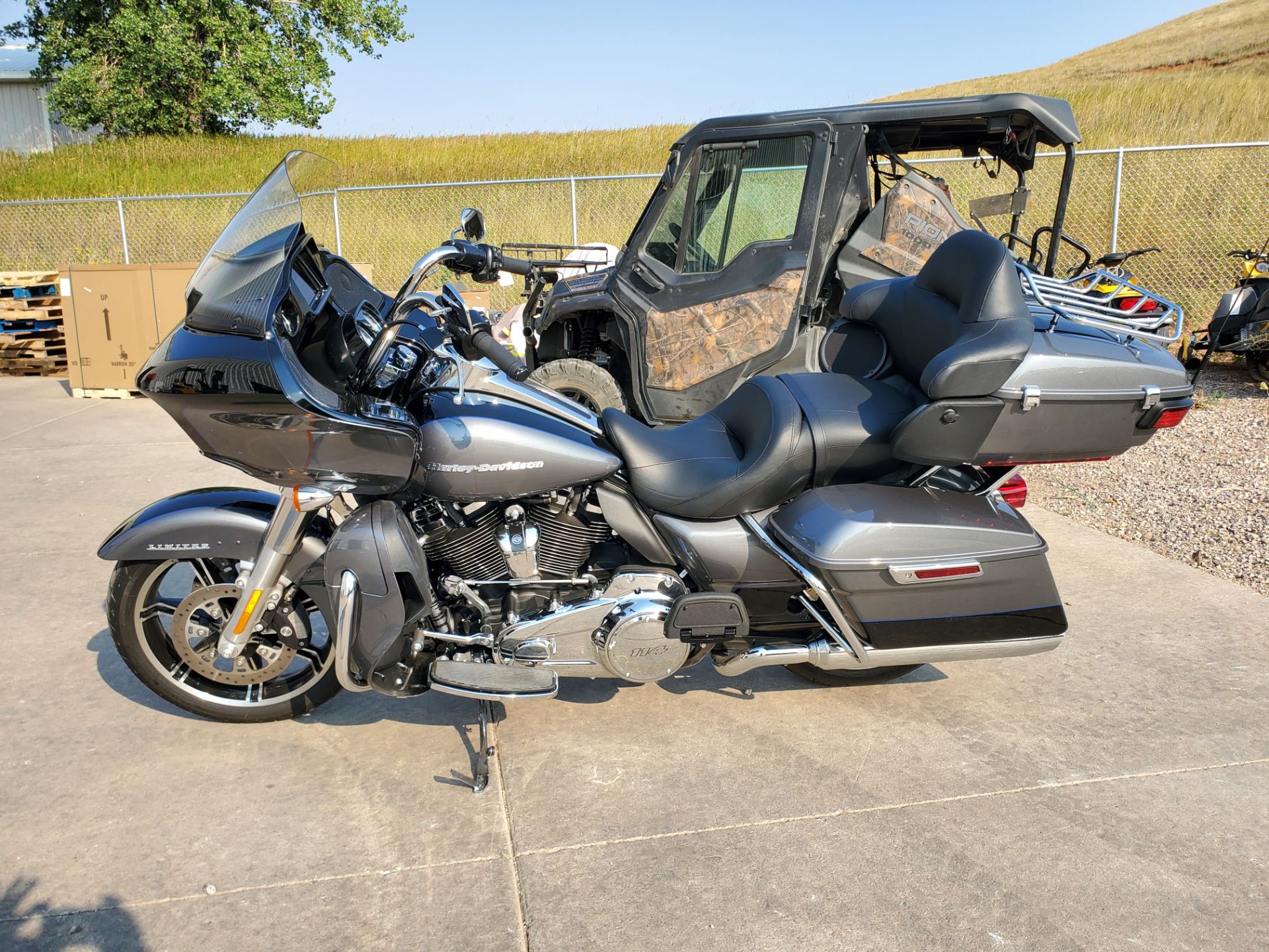 2022 Harley-Davidson Road Glide® Limited in Rapid City, South Dakota - Photo 2