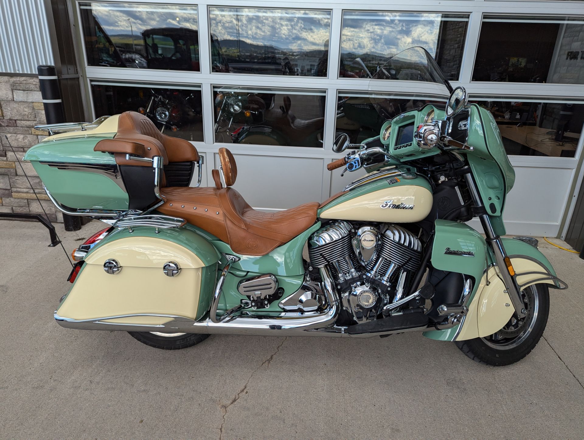 2017 Indian Motorcycle Roadmaster® in Rapid City, South Dakota - Photo 1