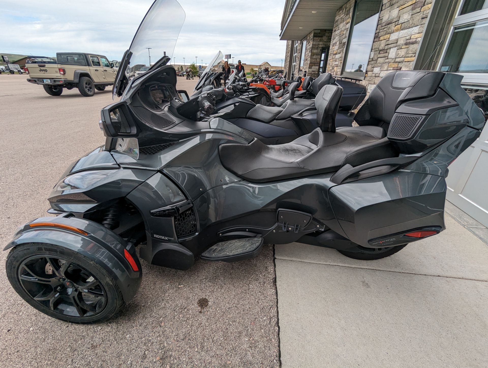 2019 Can-Am Spyder RT Limited in Rapid City, South Dakota - Photo 3