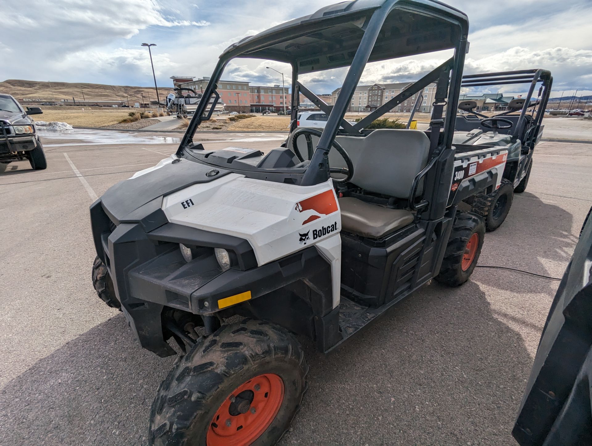 2015 Bobcat 3400 4 x 4 Gas in Rapid City, South Dakota - Photo 3