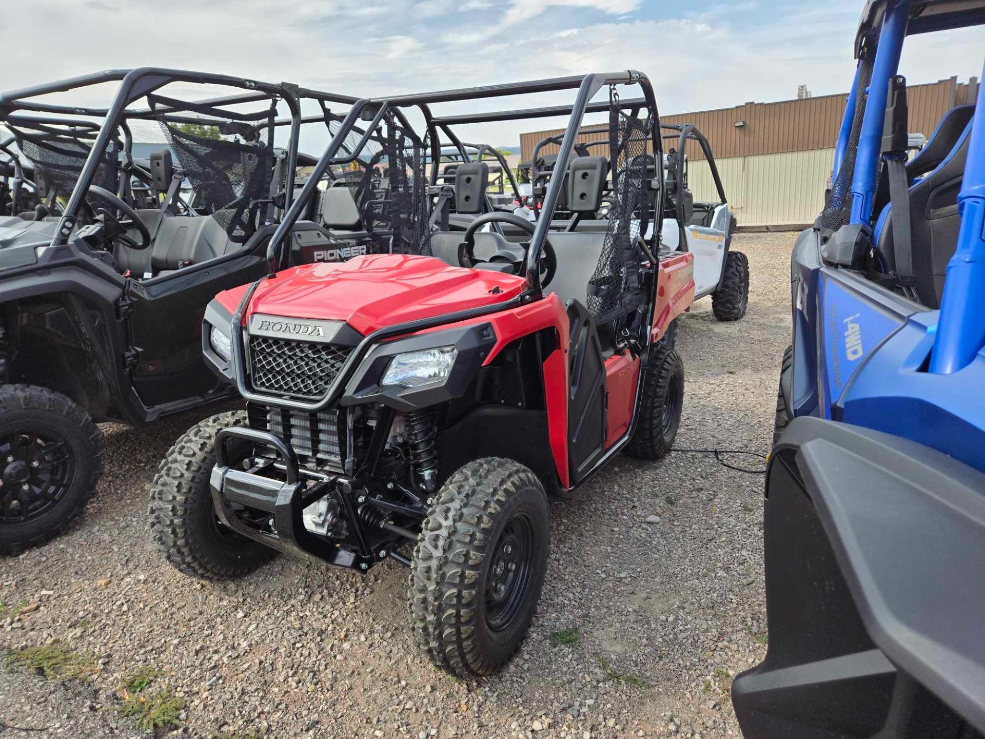 2025 Honda Pioneer 520 in Rapid City, South Dakota - Photo 3