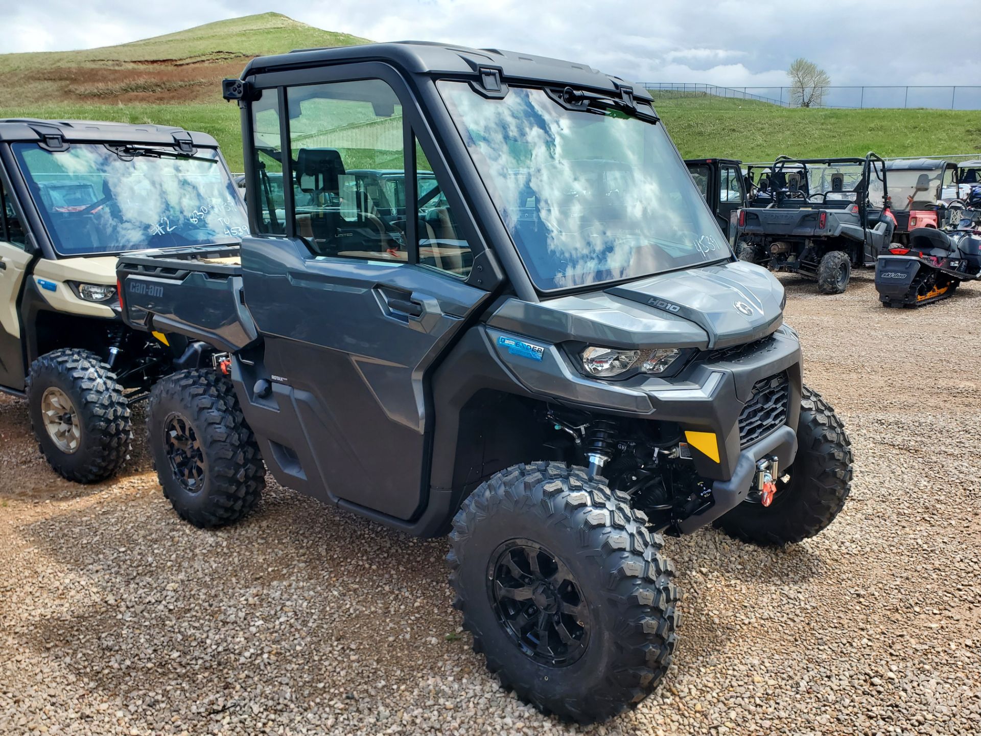 2024 Can-Am Defender Limited in Rapid City, South Dakota - Photo 1