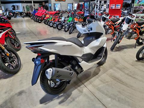 2022 Honda PCX150 ABS in Rapid City, South Dakota - Photo 6