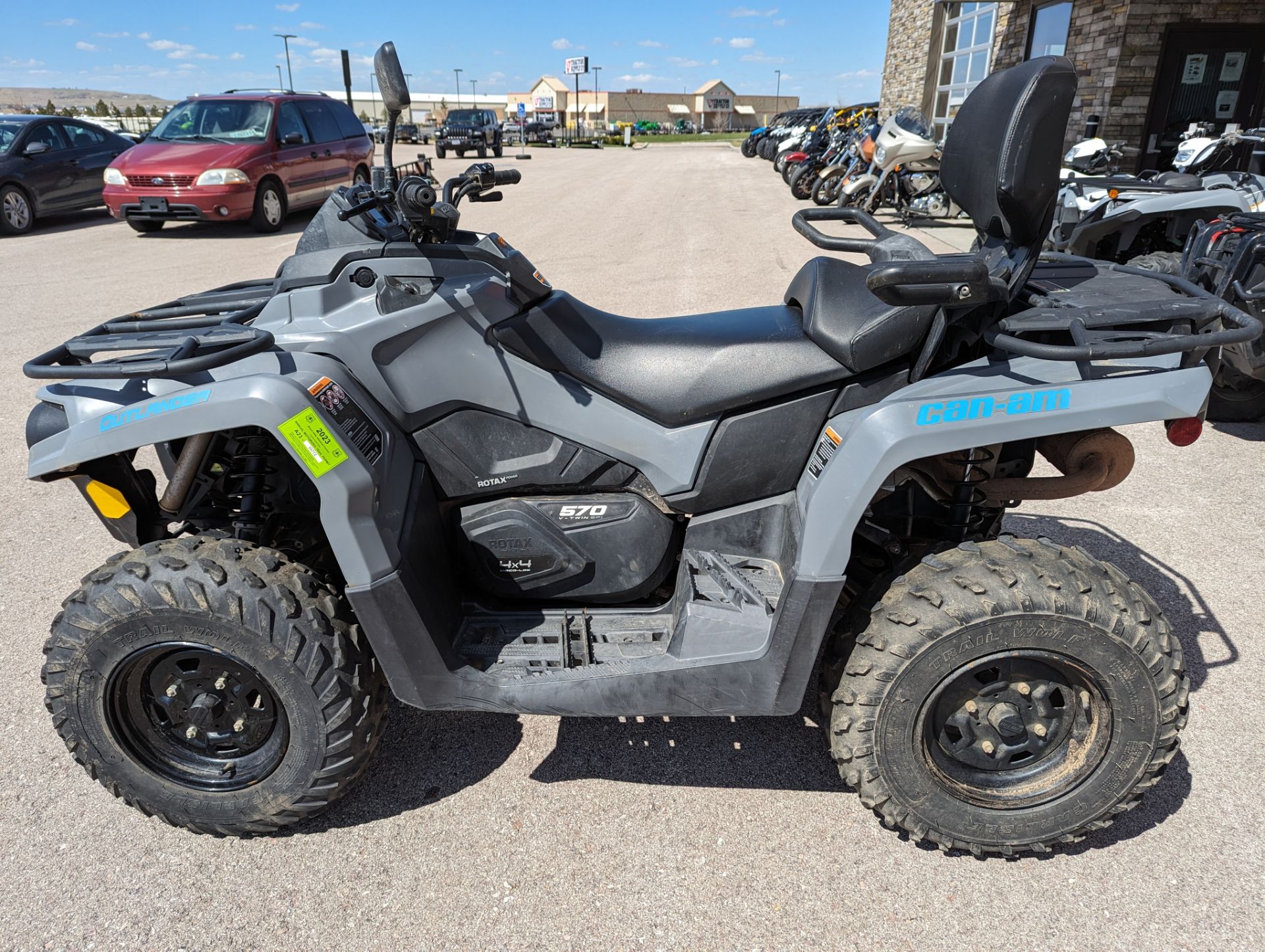 2021 Can-Am Outlander MAX DPS 570 in Rapid City, South Dakota - Photo 1