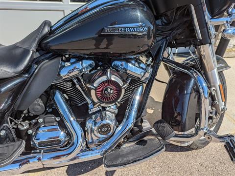 2018 Harley-Davidson Electra Glide® Ultra Classic® in Rapid City, South Dakota - Photo 5
