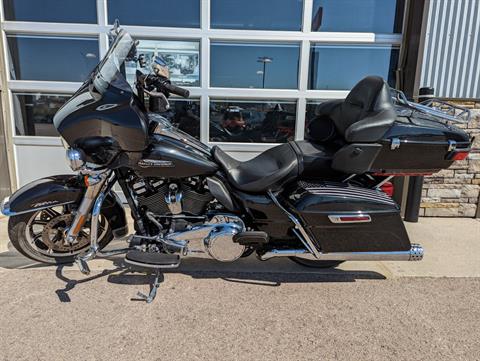 2018 Harley-Davidson Electra Glide® Ultra Classic® in Rapid City, South Dakota - Photo 2