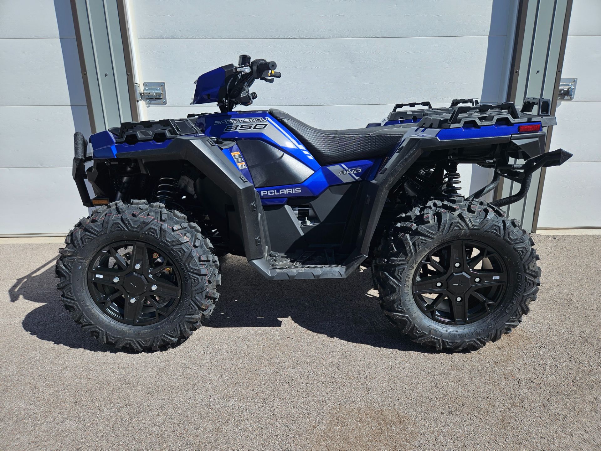 2024 Polaris Sportsman 850 Ultimate Trail in Rapid City, South Dakota - Photo 2