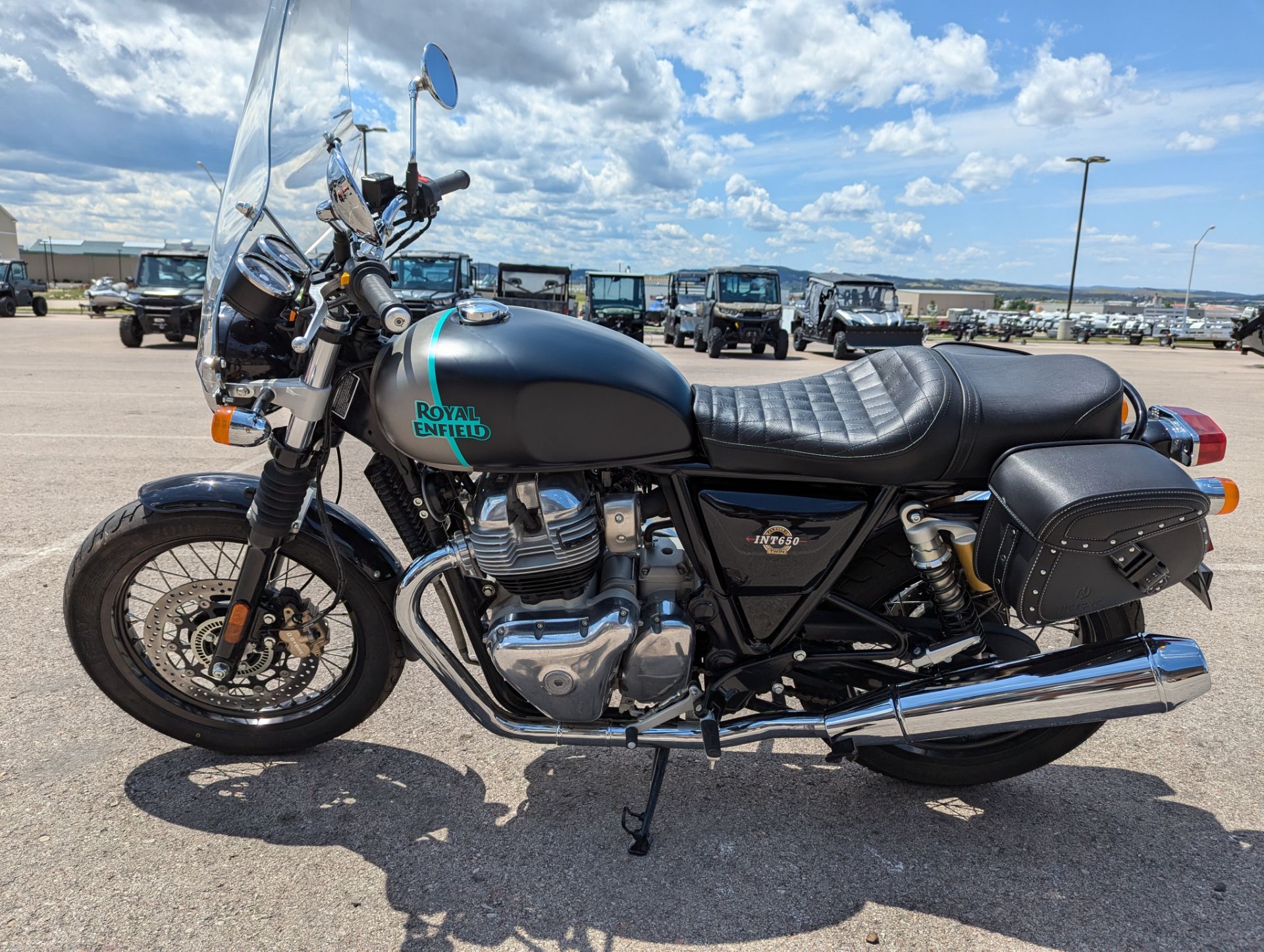 2022 Royal Enfield INT650 in Rapid City, South Dakota - Photo 2