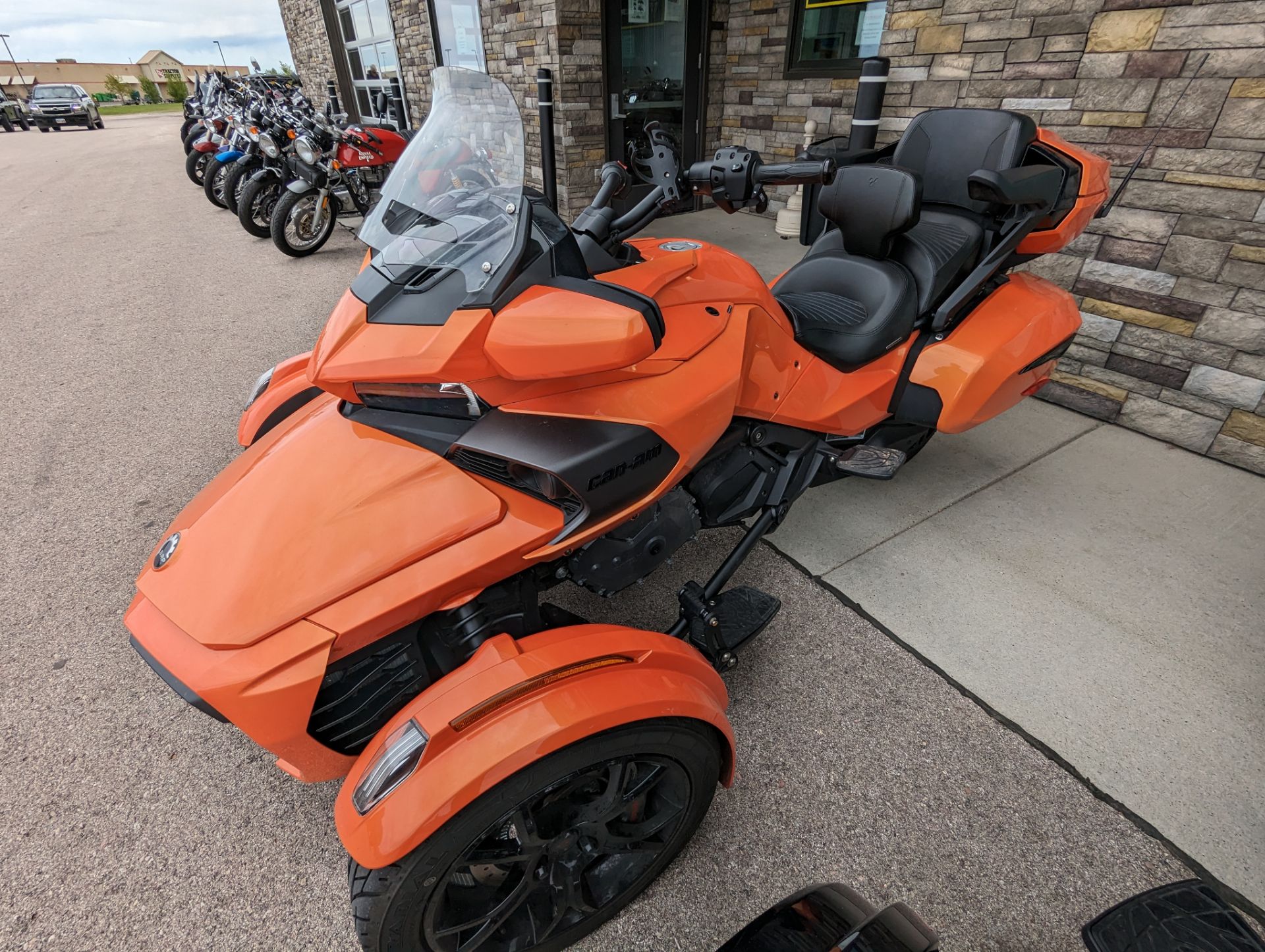 2019 Can-Am Spyder F3 Limited in Rapid City, South Dakota - Photo 2