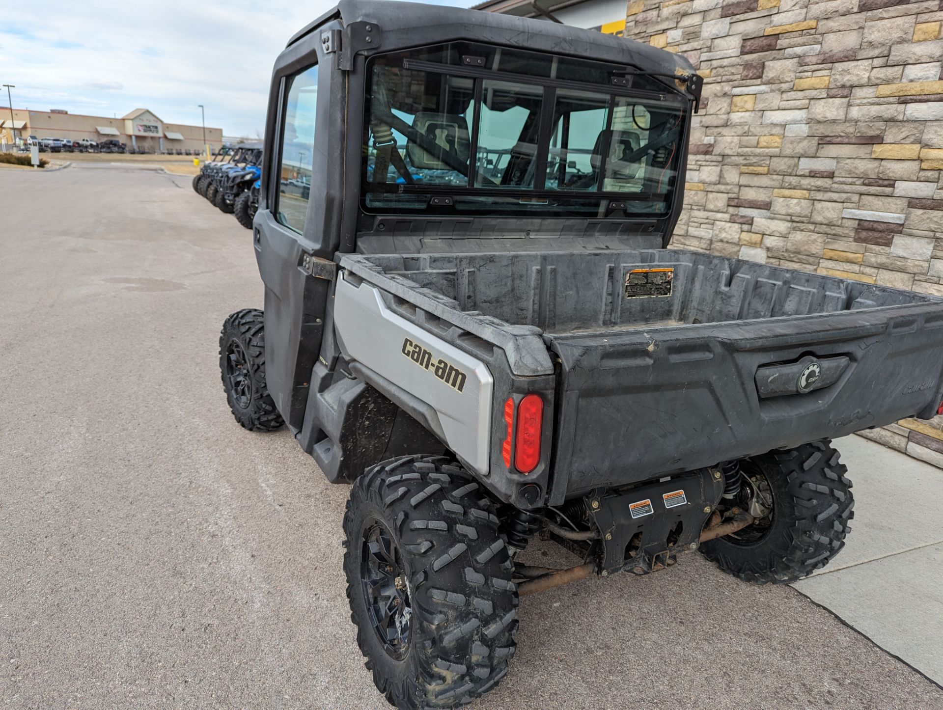 2019 Can-Am Defender XT CAB HD10 in Rapid City, South Dakota - Photo 8