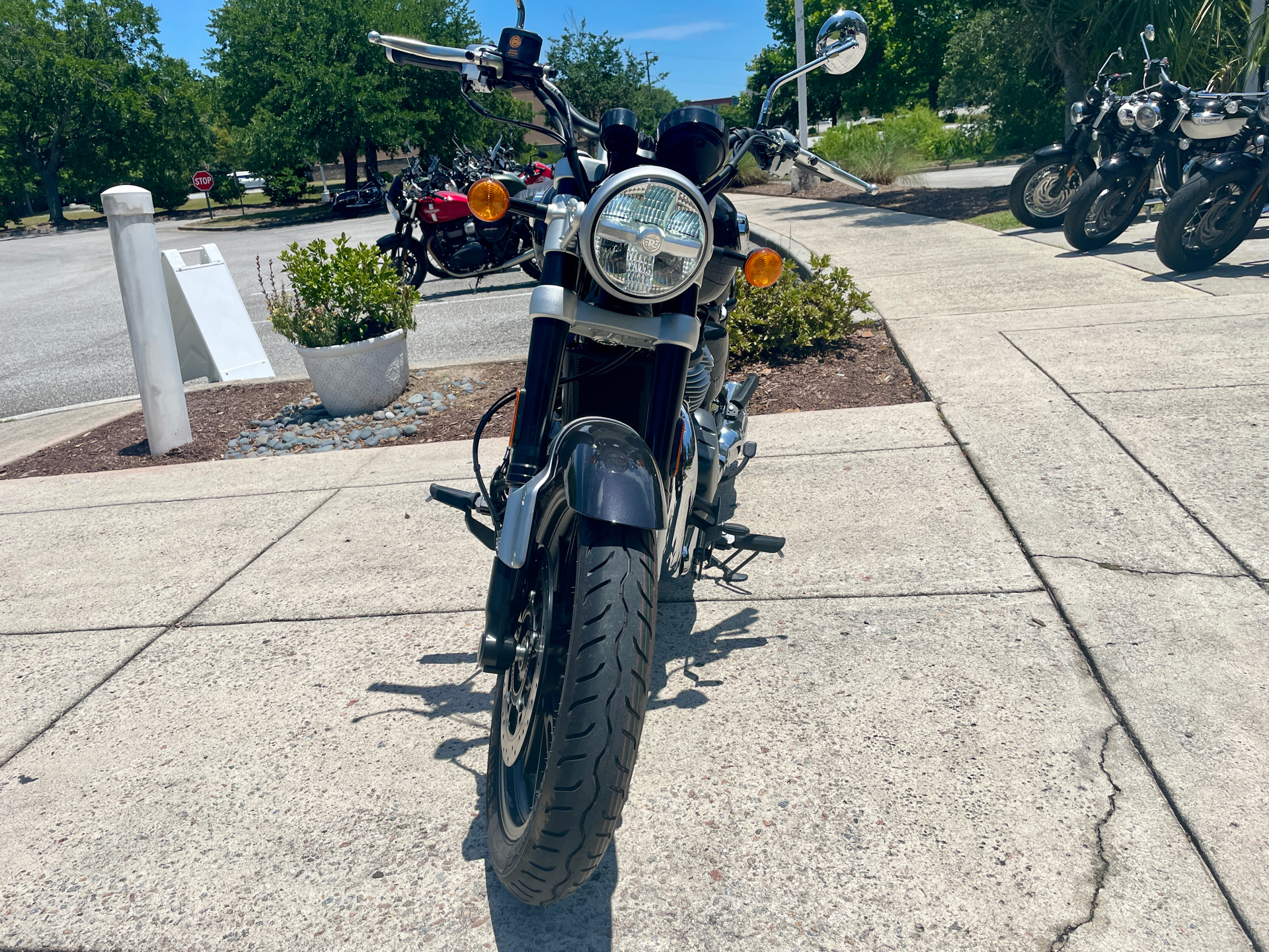 2024 Royal Enfield Super Meteor 650 in North Charleston, South Carolina - Photo 3