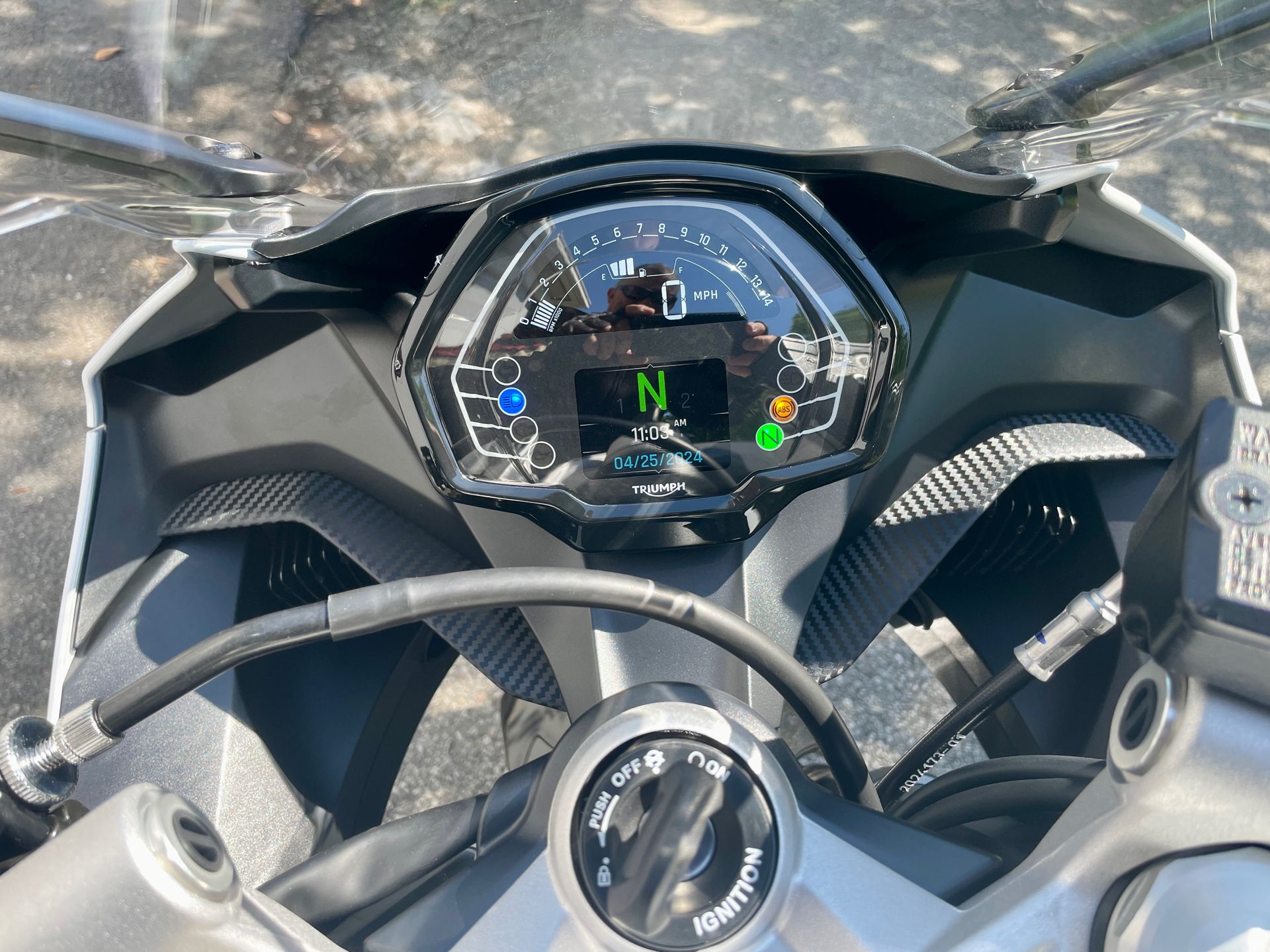 2025 Triumph Daytona 660 in North Charleston, South Carolina - Photo 7