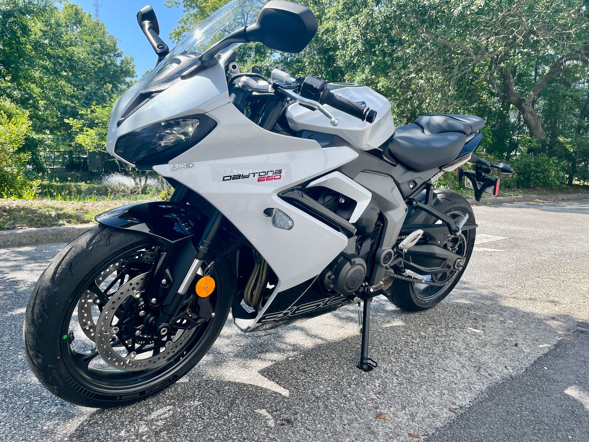 2025 Triumph Daytona 660 in North Charleston, South Carolina - Photo 11