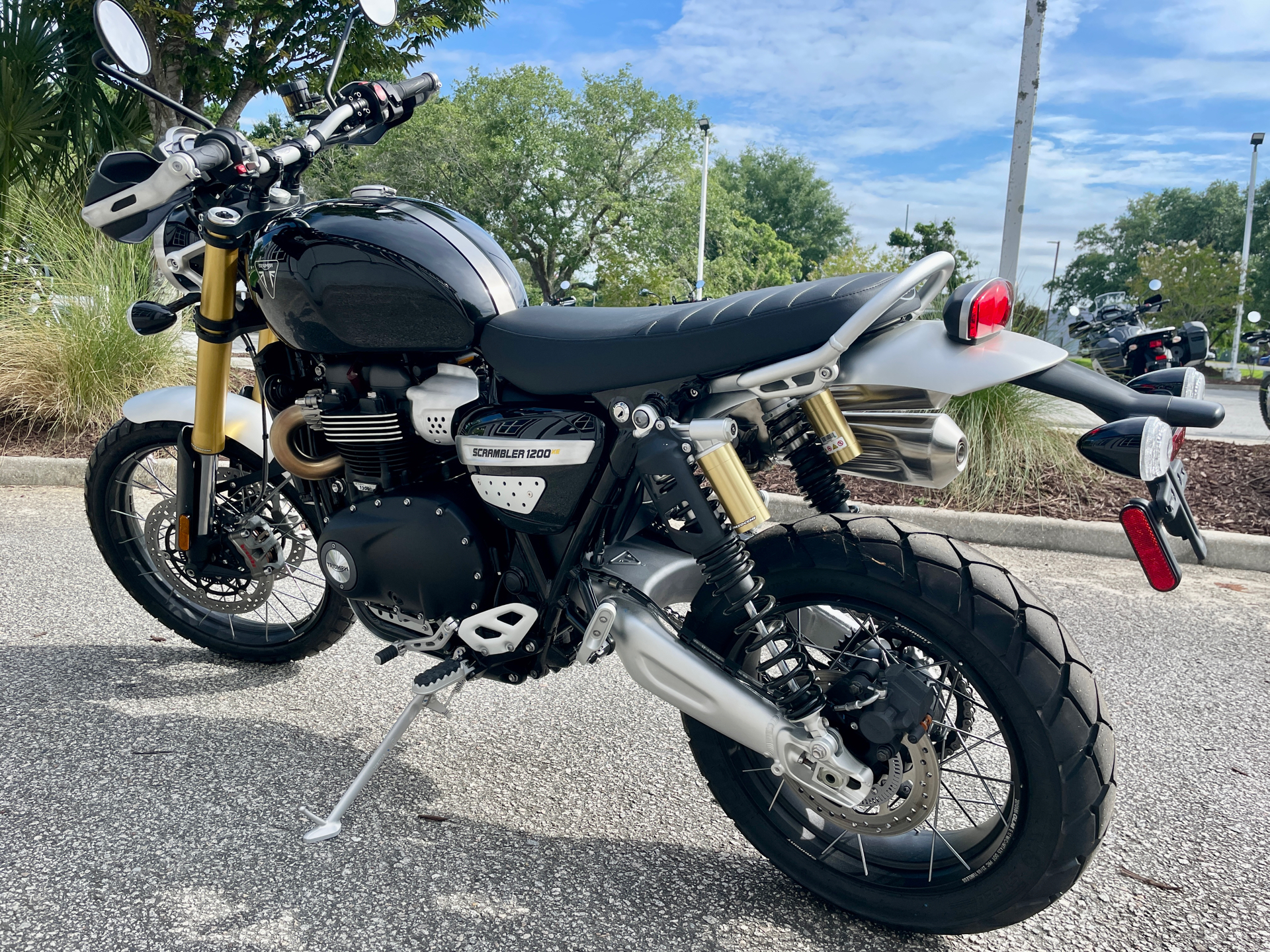 2024 Triumph Scrambler 1200 XE in North Charleston, South Carolina - Photo 6