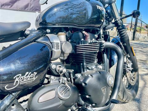 2020 Triumph Bonneville Bobber Black in North Charleston, South Carolina - Photo 12