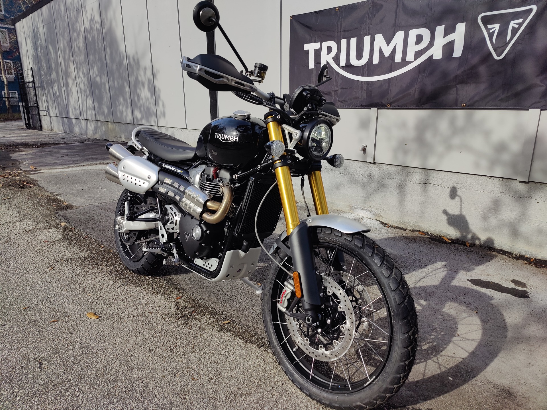 New 2023 Triumph Scrambler 1200 XE | Motorcycles in North