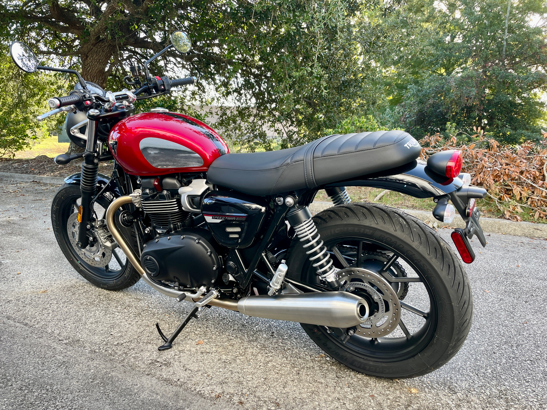 2023 Triumph Speed Twin 900 Chrome Edition in North Charleston, South Carolina - Photo 6