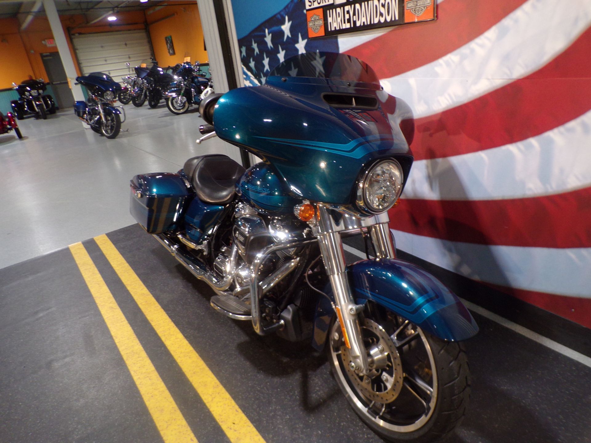 2020 Harley-Davidson Street Glide® in Honesdale, Pennsylvania - Photo 7