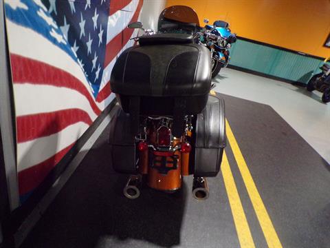 2008 Harley-Davidson CVO™ Screamin' Eagle® Road King® in Honesdale, Pennsylvania - Photo 21