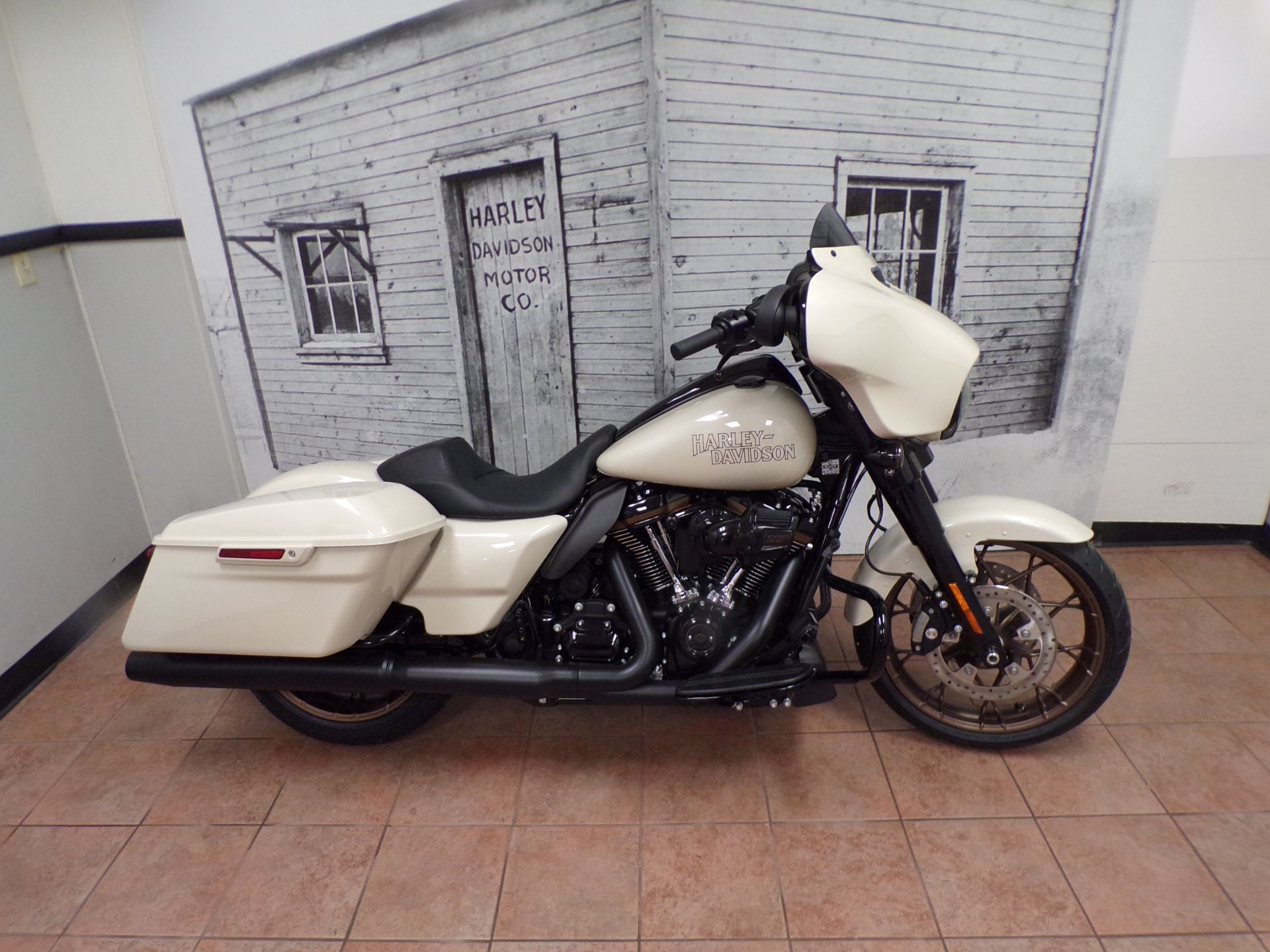 2023 Harley-Davidson Street Glide® ST in Honesdale, Pennsylvania - Photo 2