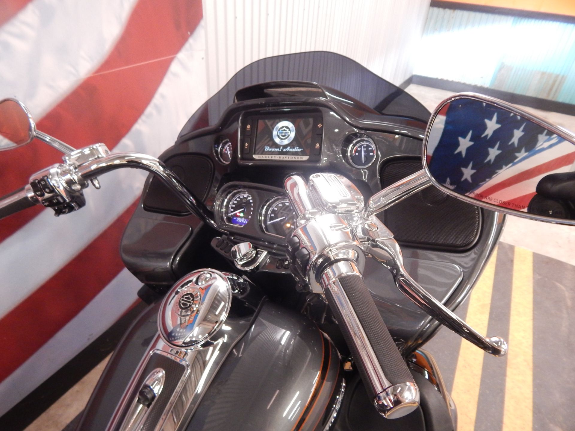 2016 Harley-Davidson CVO™ Road Glide™ Ultra in Honesdale, Pennsylvania - Photo 12