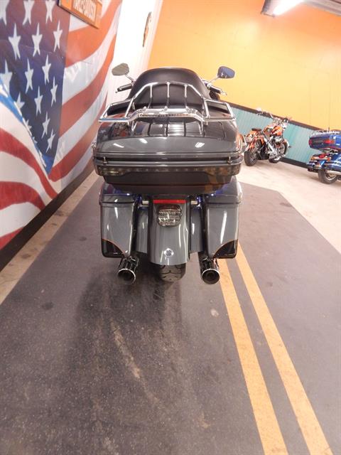 2016 Harley-Davidson CVO™ Road Glide™ Ultra in Honesdale, Pennsylvania - Photo 14