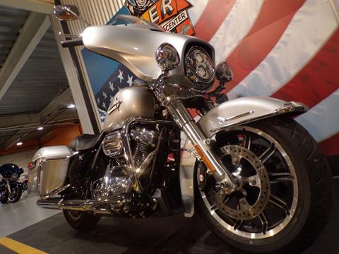 2021 Harley-Davidson Electra Glide® Standard in Honesdale, Pennsylvania - Photo 5