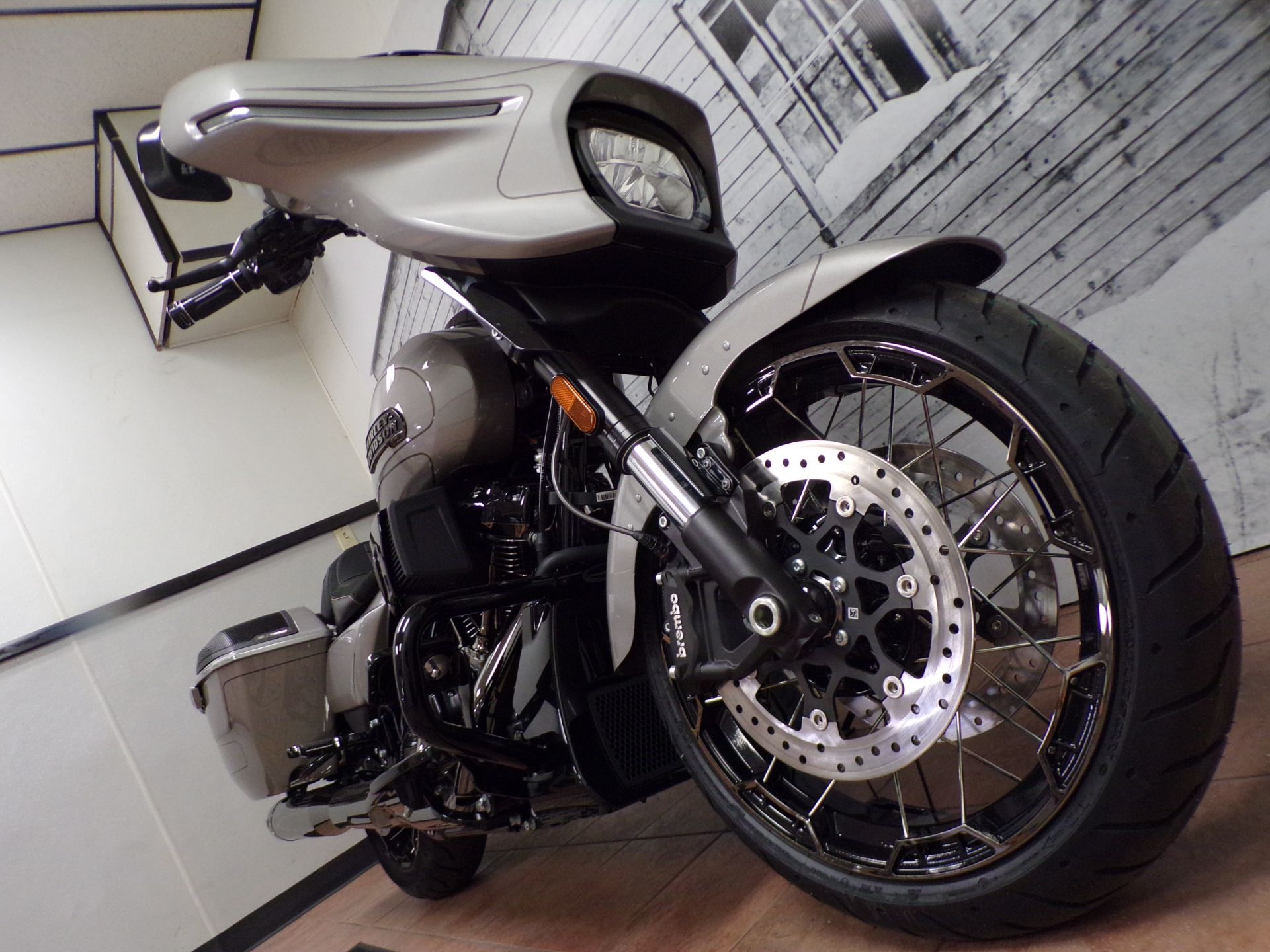 2023 Harley-Davidson CVO™ Street Glide® in Honesdale, Pennsylvania - Photo 16