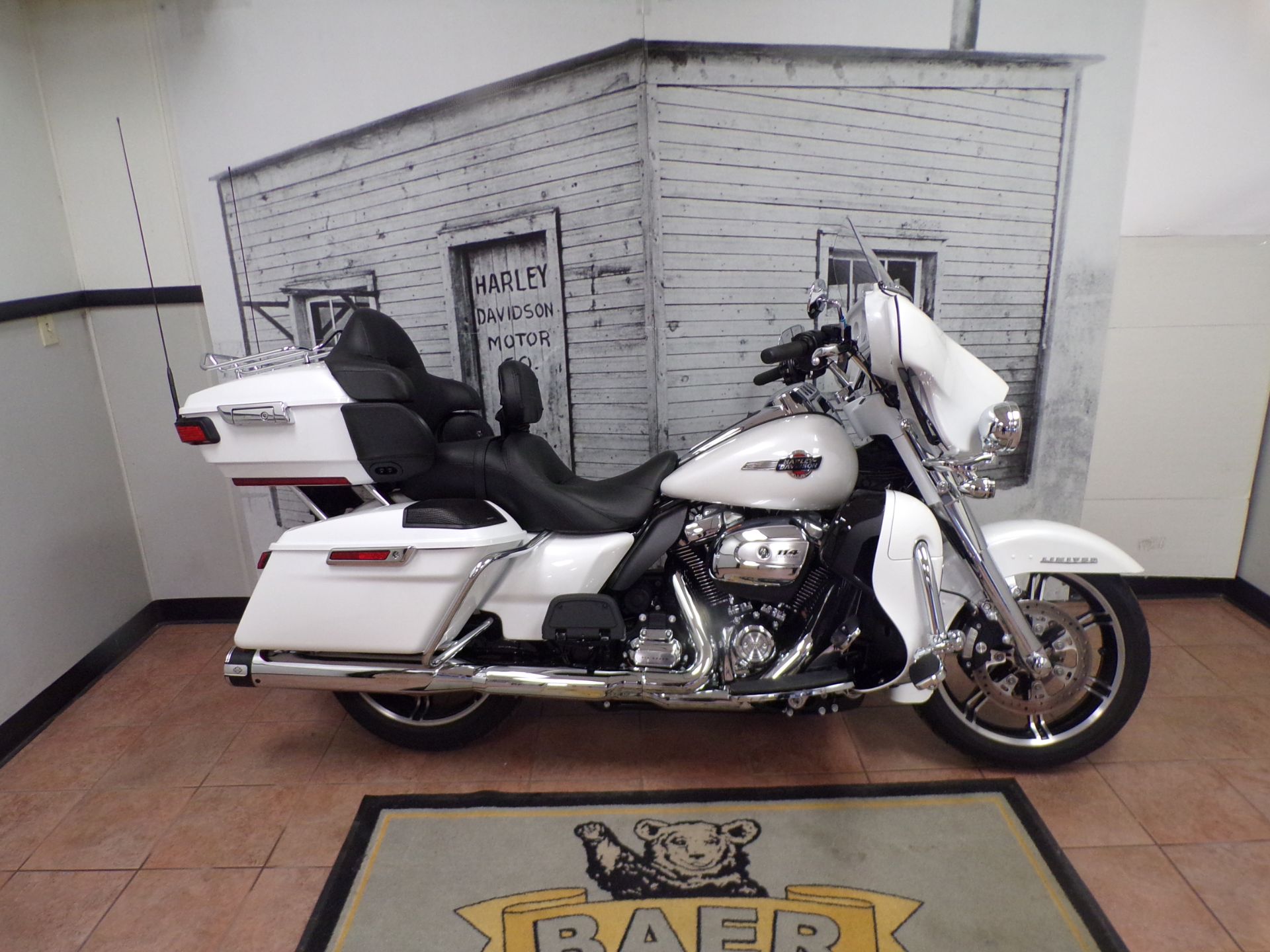 2024 Harley-Davidson Ultra Limited in Honesdale, Pennsylvania - Photo 2