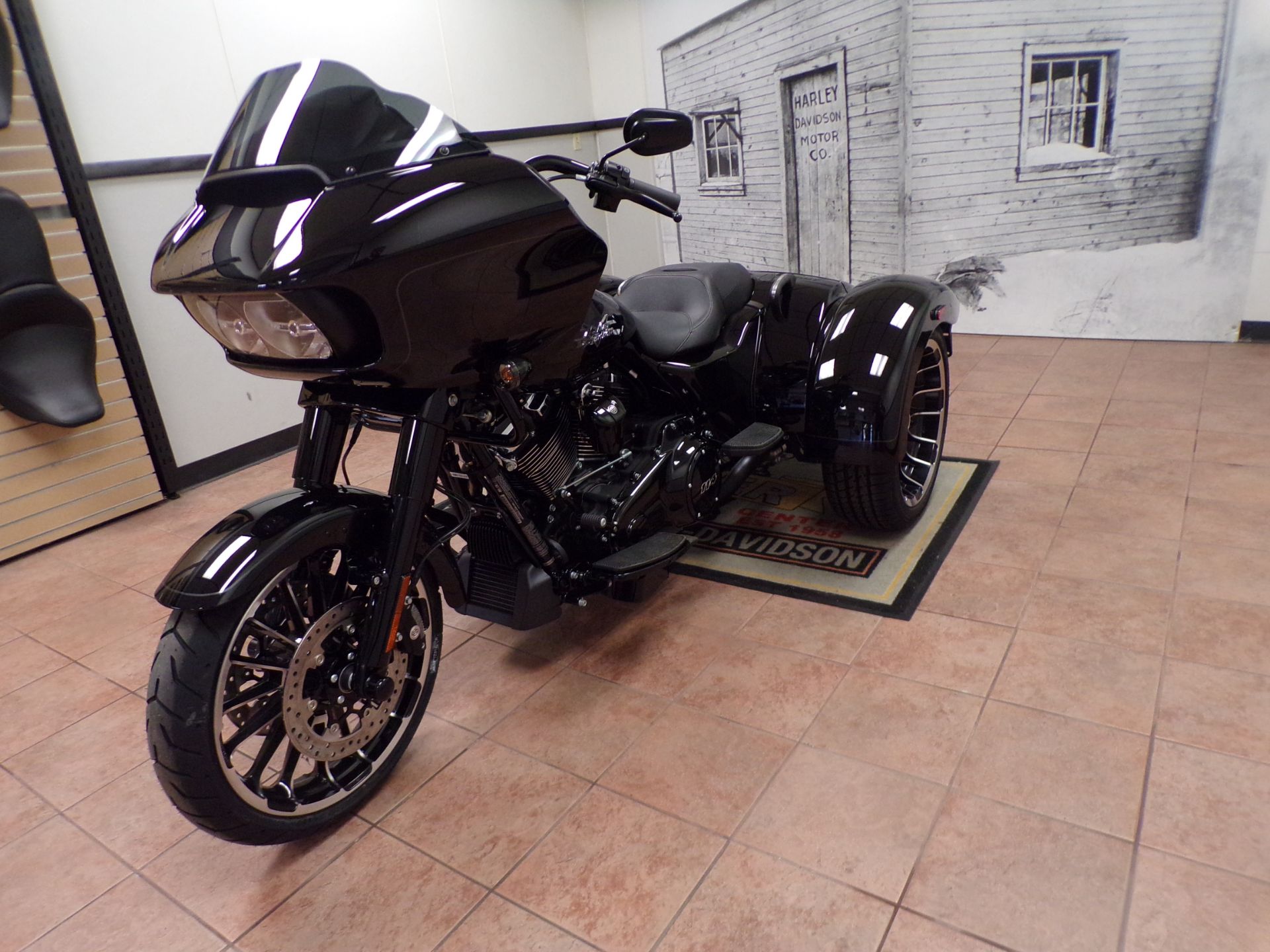 2023 Harley-Davidson Road Glide® 3 in Honesdale, Pennsylvania - Photo 24