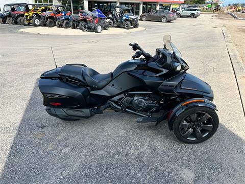 2016 Can-Am Spyder F3-T SE6 w/ Audio System in Gaylord, Michigan - Photo 3