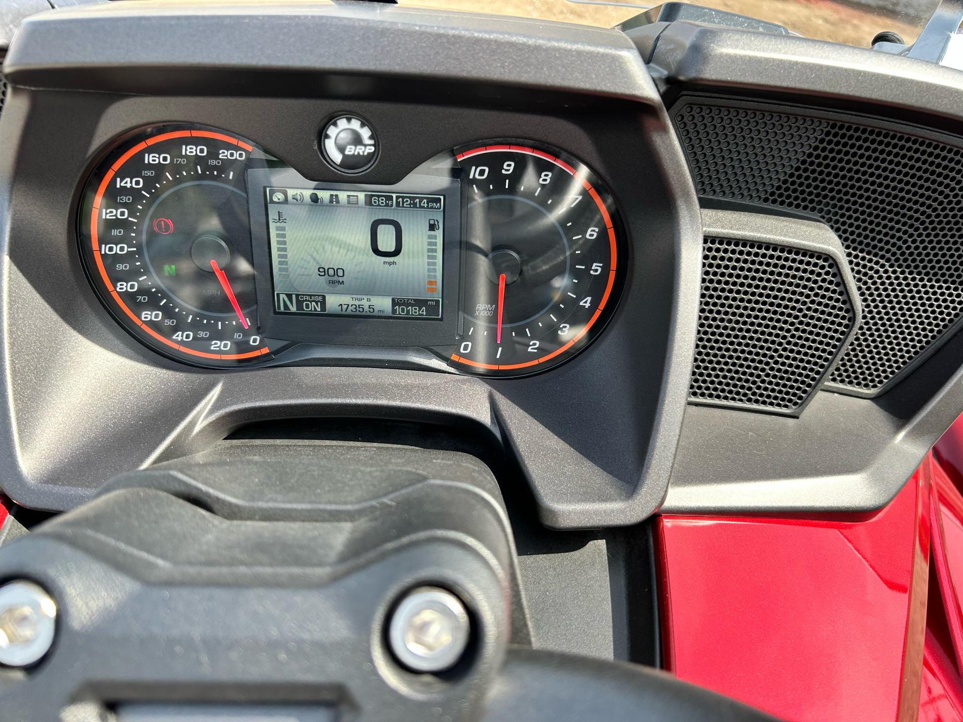 2016 Can-Am Spyder F3-T SE6 w/ Audio System in Gaylord, Michigan - Photo 5