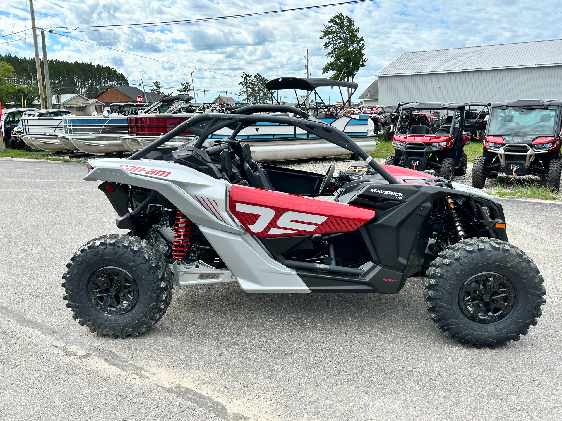 2024 Can-Am Maverick X3 DS Turbo RR in Gaylord, Michigan - Photo 2