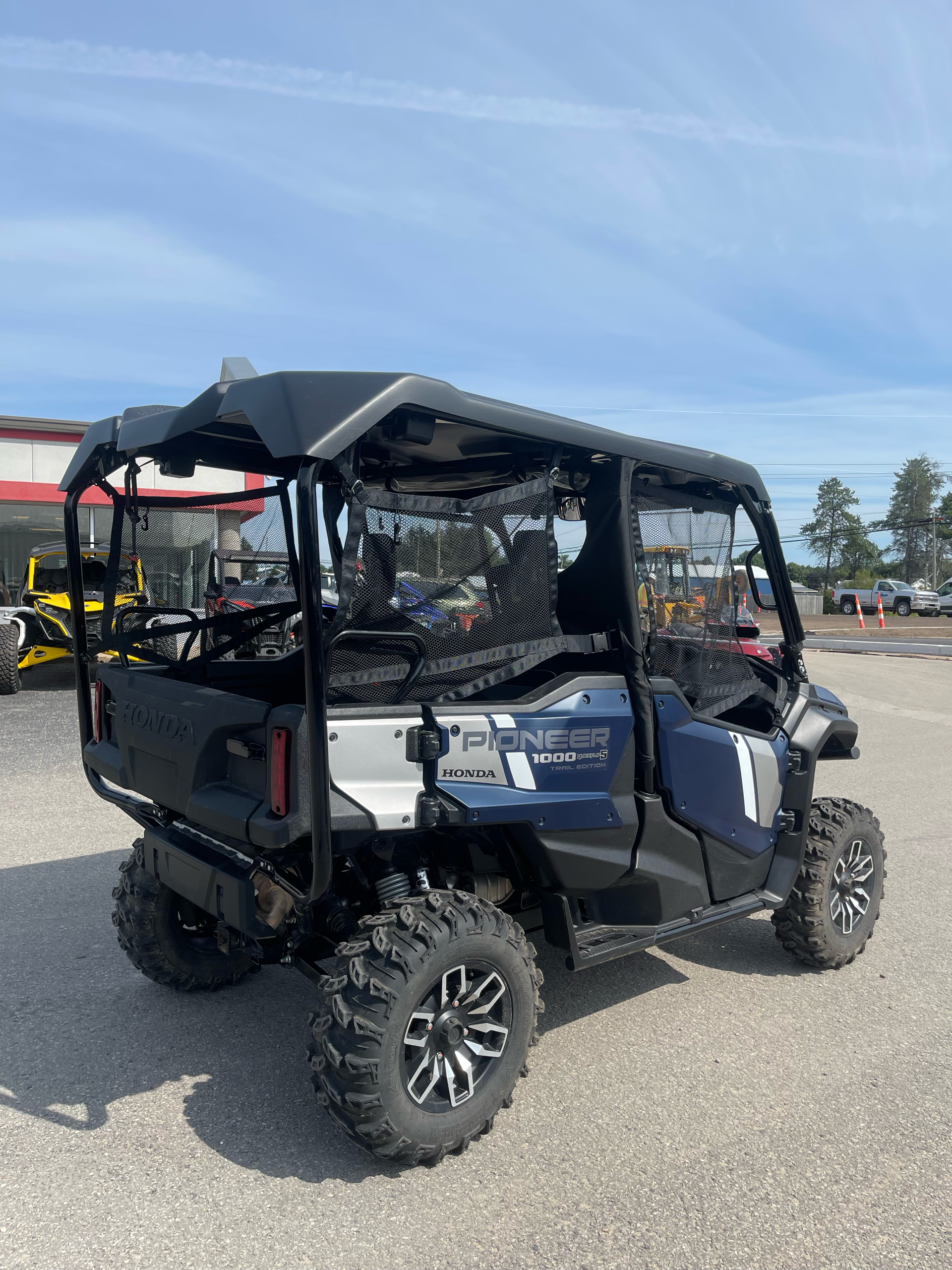 2023 Honda Pioneer 1000-5 Trail in Gaylord, Michigan - Photo 6