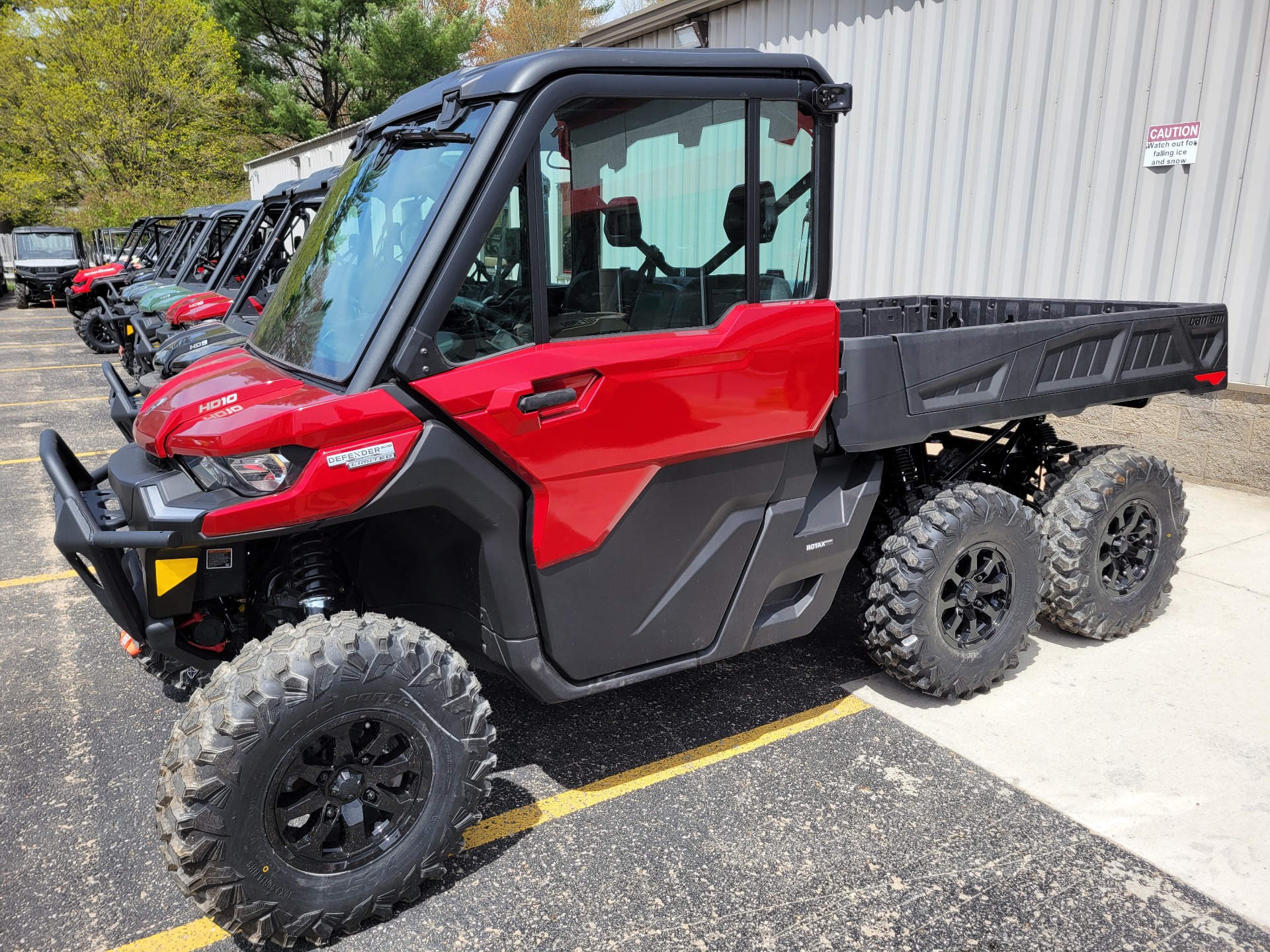 2024 Can-Am Defender 6x6 Limited in Gaylord, Michigan - Photo 1