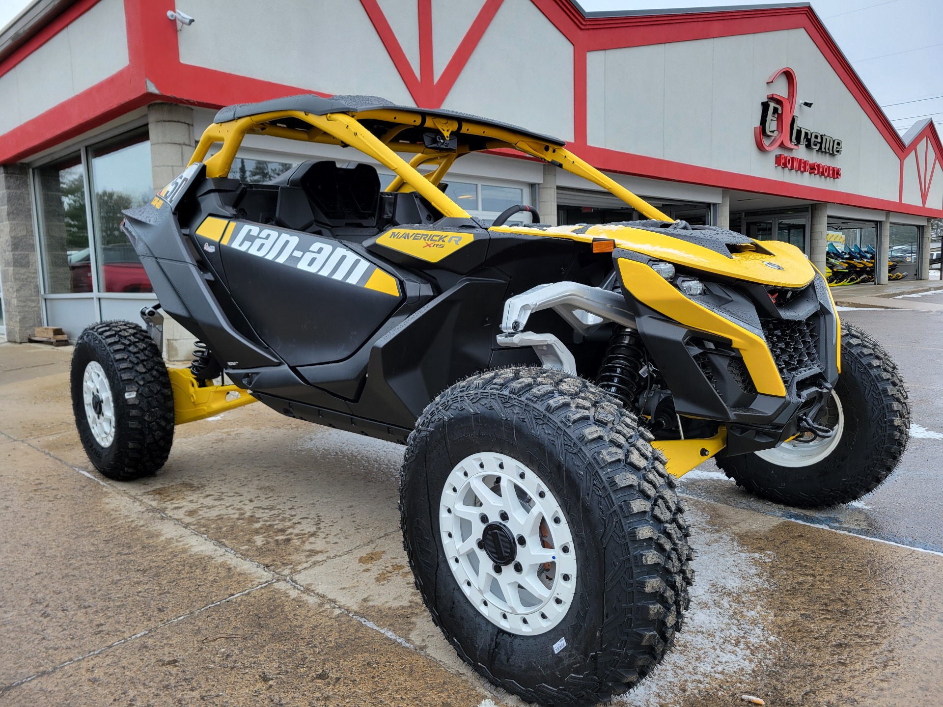New 2024 CanAm Maverick R X RS 999T DCT, Gaylord MI Specs, Price